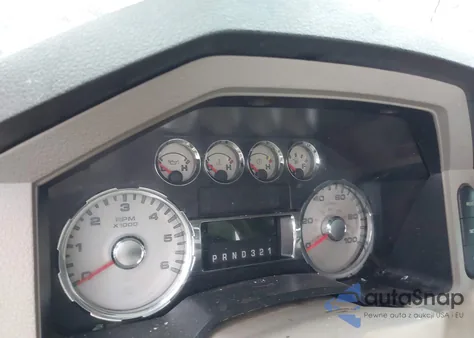 2010 Ford F-250 Xl z USA, uszkodzony, nr VIN 1FTSW2B51AEB40509